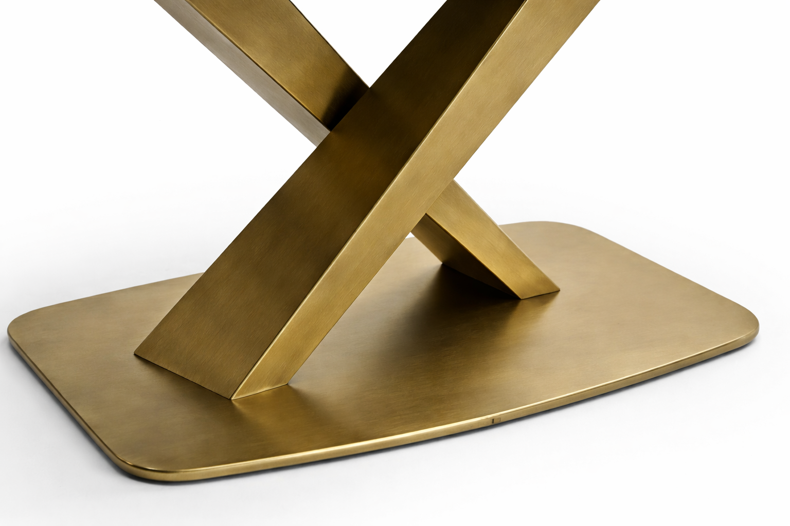 CLASSIC DINING Thumbnail